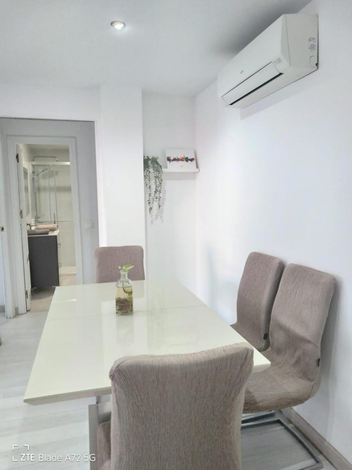 Apartamento Piso Con Parkinprivado Y A10Minutosdelaplayaandando Málaga Exterior foto